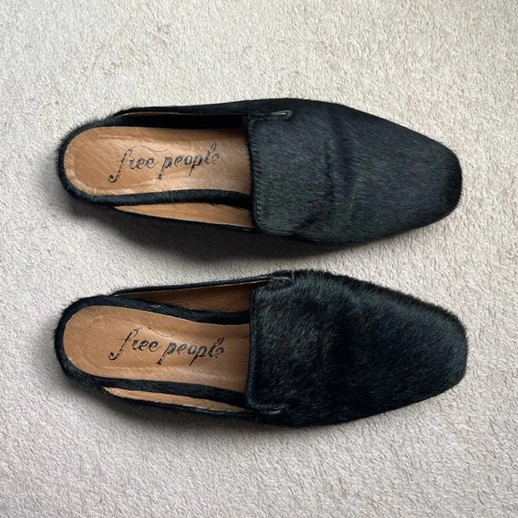 Free People Madison Mules Black Calf Hair women’s size 6 Flats-casual-bo… - Picture 3 of 6